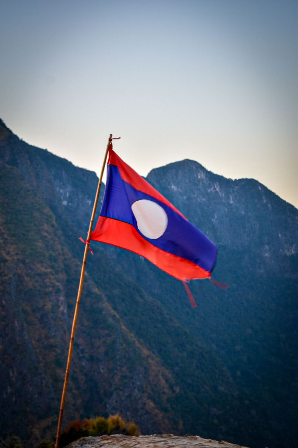 LAOS IL PAESE PIÙ BOMBARDATO AL MONDO